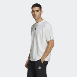 ADIDAS Camiseta Essentials Brandlove Single Jersey 9 ADIDAS Camiseta Essentials Brandlove Single Jersey -Fit Tienda camiseta essentials brandlove single jersey 2
