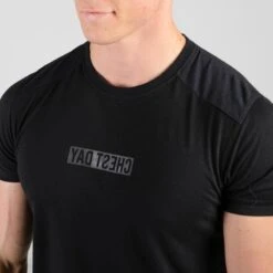 Camiseta Manga Corta Hombre Musculación Domyos Chest Day Negra -Fit Tienda camiseta manga corta hombre musculacion domyos chest day negra 2