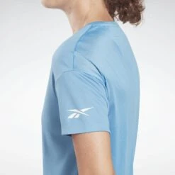 Camiseta Manga Corta Mujer Reebok Logo Azul -Fit Tienda camiseta manga corta mujer reebok logo azul 4