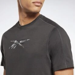 Reebok Camiseta Training Speedwick Graphic -Fit Tienda camiseta training speedwick graphic 4