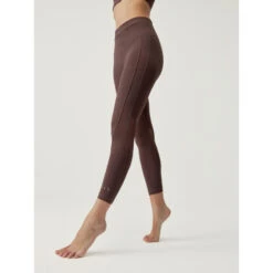 Born Living Yoga Legging De Mujer En Tejido Performance Con Largo 7/8 -Fit Tienda legging de mujer en tejido performance con largo 78 5