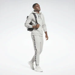 Reebok Pantalón De Chándal Training Essentials Tape -Fit Tienda pantalon de chandal training essentials tape 2