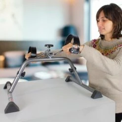 Pedaleador Estático Graduable Ejercicio Piernas Y Brazos Sendero Mobiclinic -Fit Tienda pedaleador estatico graduable ejercicio piernas y brazos sendero mobiclinic 4