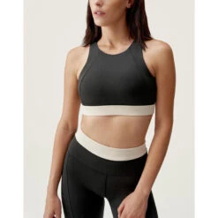 Top De Mujer Fiorella Born Living Yoga 13 Top De Mujer Fiorella Born Living Yoga -Fit Tienda top de mujer fiorella born living yoga 5