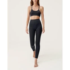 Top Deportivo De Mujer Hatha Born Living Yoga 10 Top Deportivo De Mujer Hatha Born Living Yoga -Fit Tienda top deportivo de mujer hatha born living yoga 2