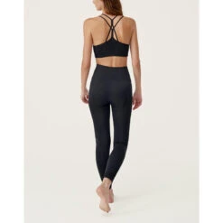 Top Deportivo De Mujer Hatha Born Living Yoga 11 Top Deportivo De Mujer Hatha Born Living Yoga -Fit Tienda top deportivo de mujer hatha born living yoga 3