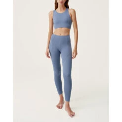 Top Deportivo De Mujer Indi Born Living Yoga -Fit Tienda top deportivo de mujer indi born living yoga 2
