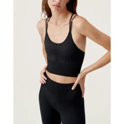 Top Deportivo De Mujer India Born Living Yoga -Fit Tienda top deportivo de mujer india born living yoga 5