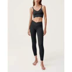 Top Deportivo De Mujer Nidra Born Living Yoga -Fit Tienda top deportivo de mujer nidra born living yoga 2