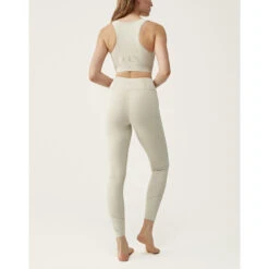 Top Deportivo De Mujer Selma Born Living Yoga 11 Top Deportivo De Mujer Selma Born Living Yoga -Fit Tienda top deportivo de mujer selma born living yoga 3
